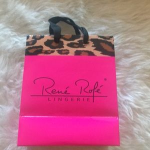 Rene Rofe Leopard Sleepwear gift bag